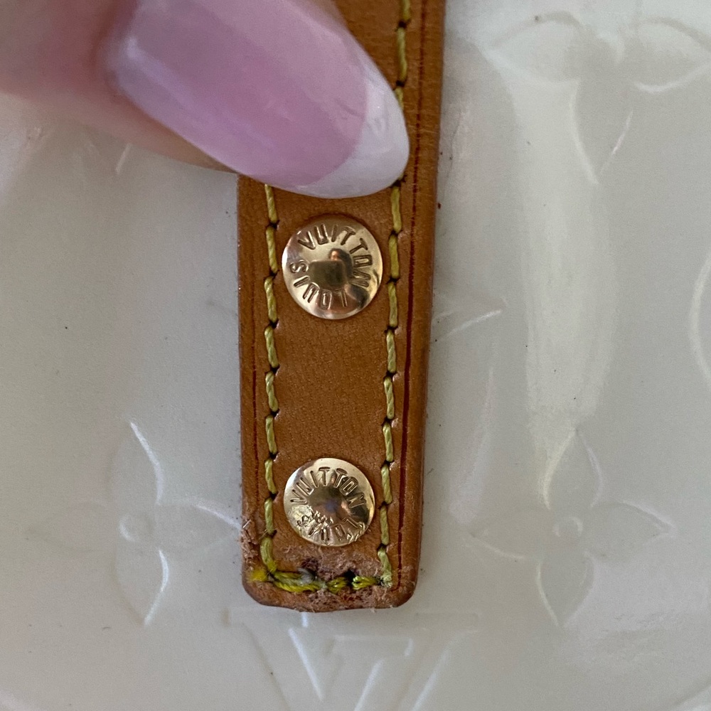 Louis Vuitton Pearl Reade Vernis bag - Picture 11 of 11